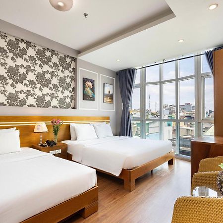 Lucky Star Hotel - Bui Vien Walking Street Ho Chi Minh City Bagian luar foto