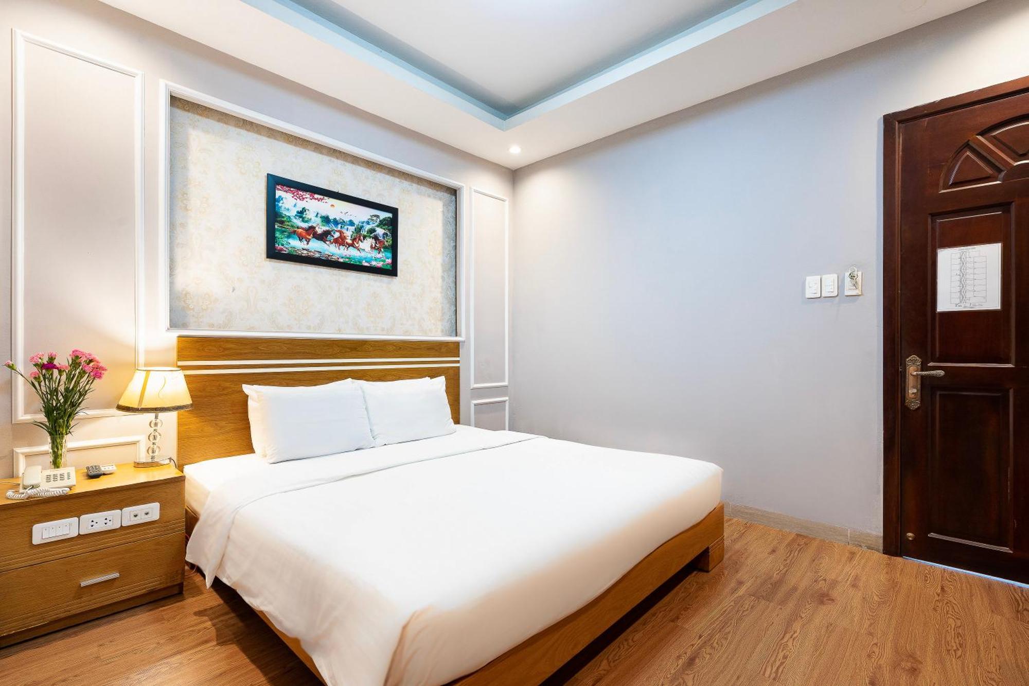 Lucky Star Hotel - Bui Vien Walking Street Ho Chi Minh City Bagian luar foto